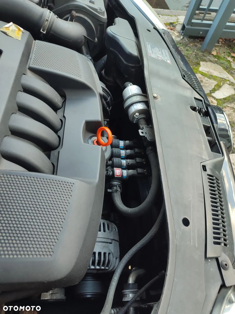 Volkswagen Golf 1.6 Comfortline - 22