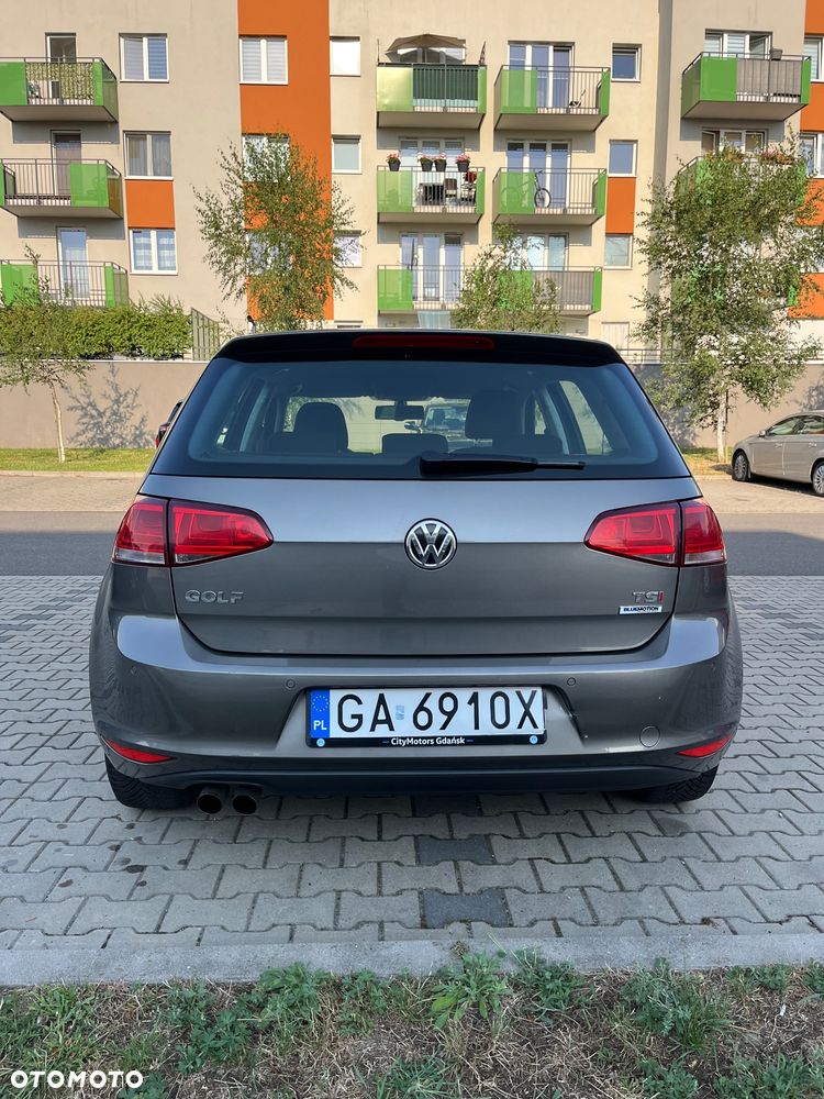Volkswagen Golf 1.4 TSI BMT Highline - 18
