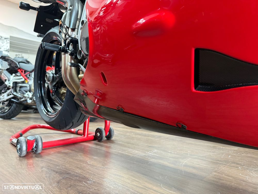 Ducati 998 R - 26