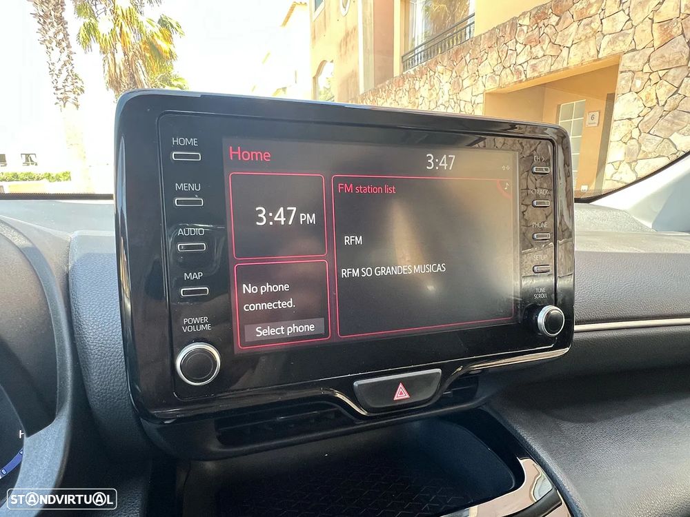 Toyota Yaris Cross 1.5 HDF Comfort Plus - 11