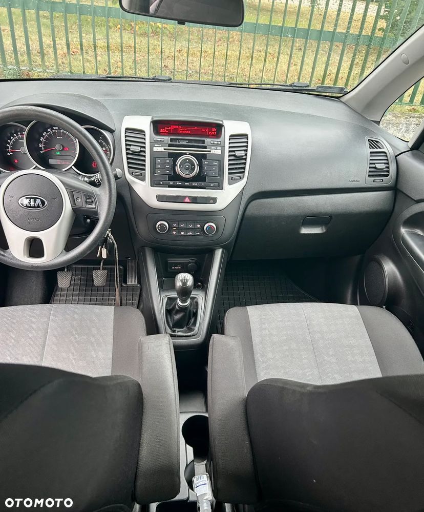 Kia Venga 1.4 L - 9