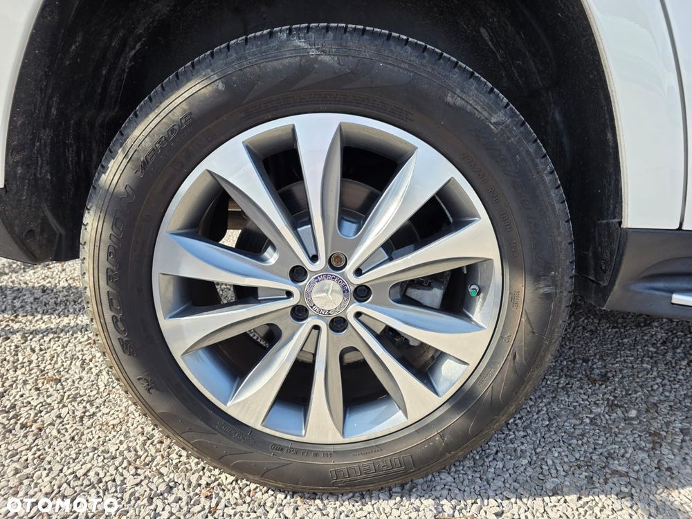 Mercedes-Benz GL - 30