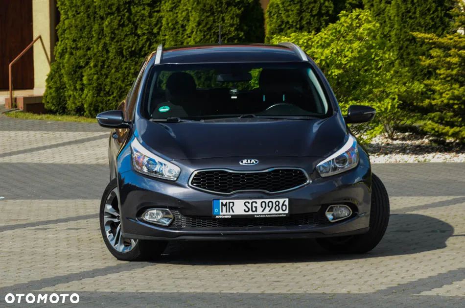 Kia Ceed 1.6 GDI SW Vision - 9