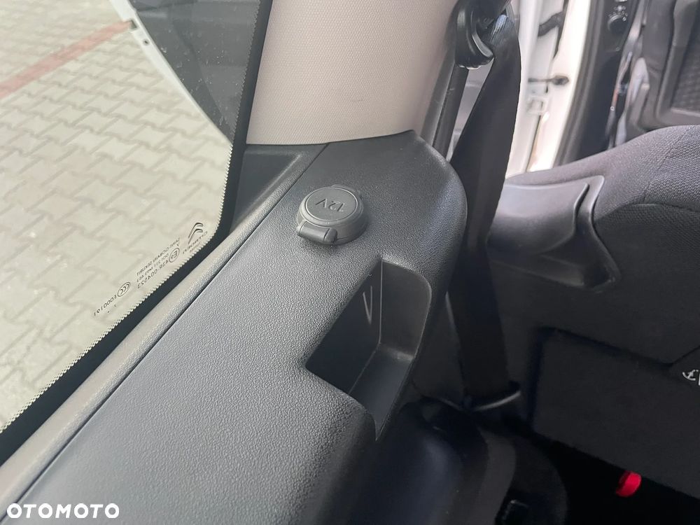 Citroën C4 Picasso 2.0 BlueHDi MoreLife S&S EAT6 - 23