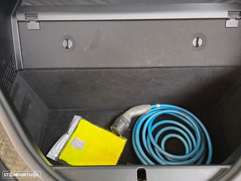 BMW i8 Standard - 23