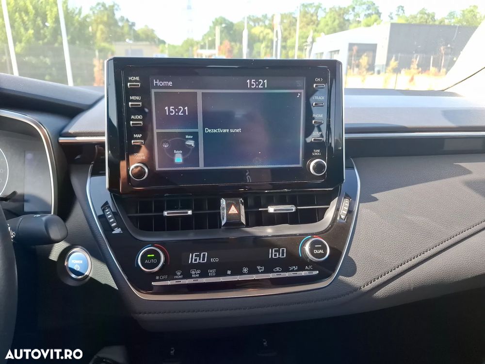 Toyota Corolla - 23