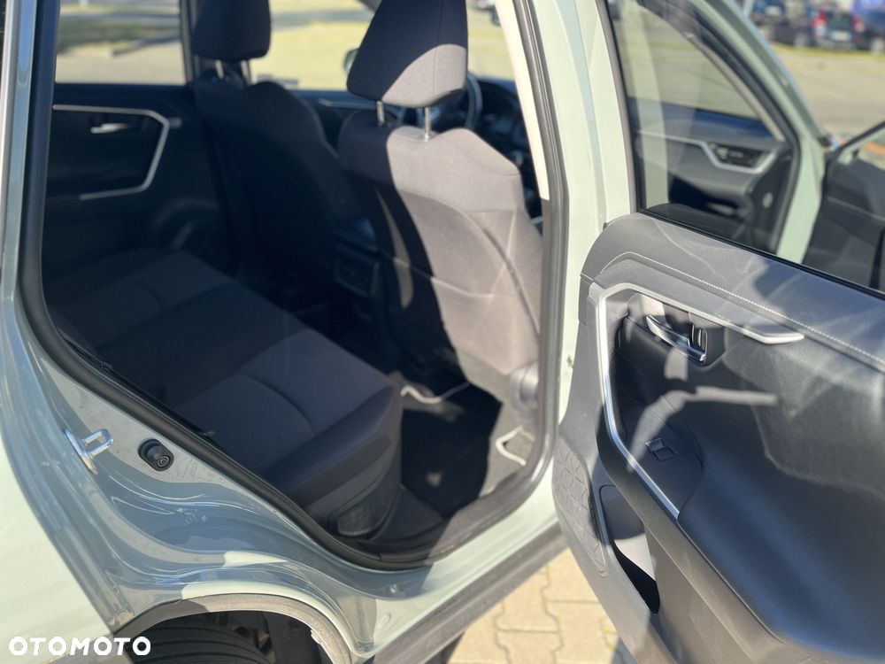 Toyota RAV4 ver-2-5-hybrid-comfort-4x4 - 17