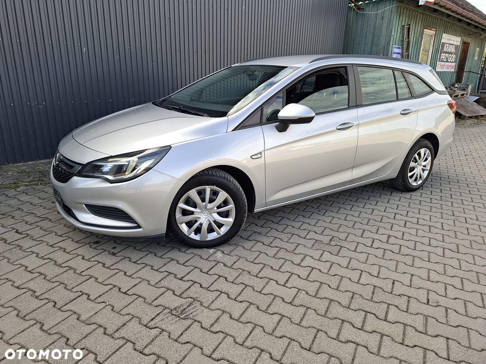 Opel Astra - 3