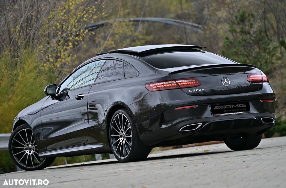 Mercedes-Benz E 220 d 4Matic 9G-TRONIC AMG Line - 10