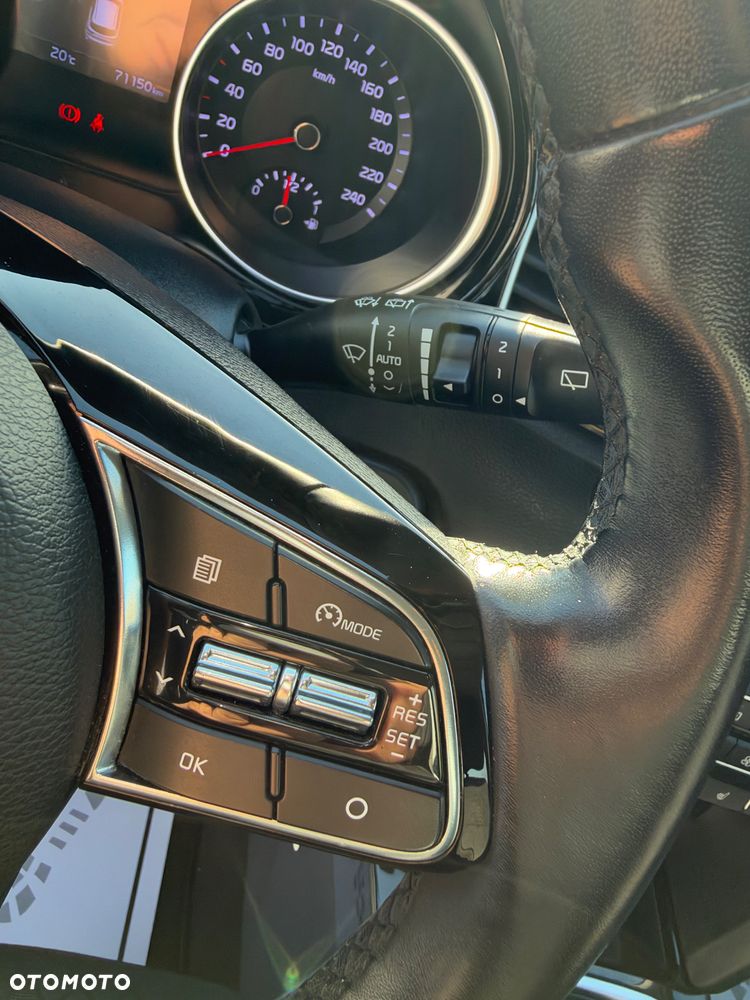 Kia Ceed 1.4 T-GDI L Business Line Plus - 12