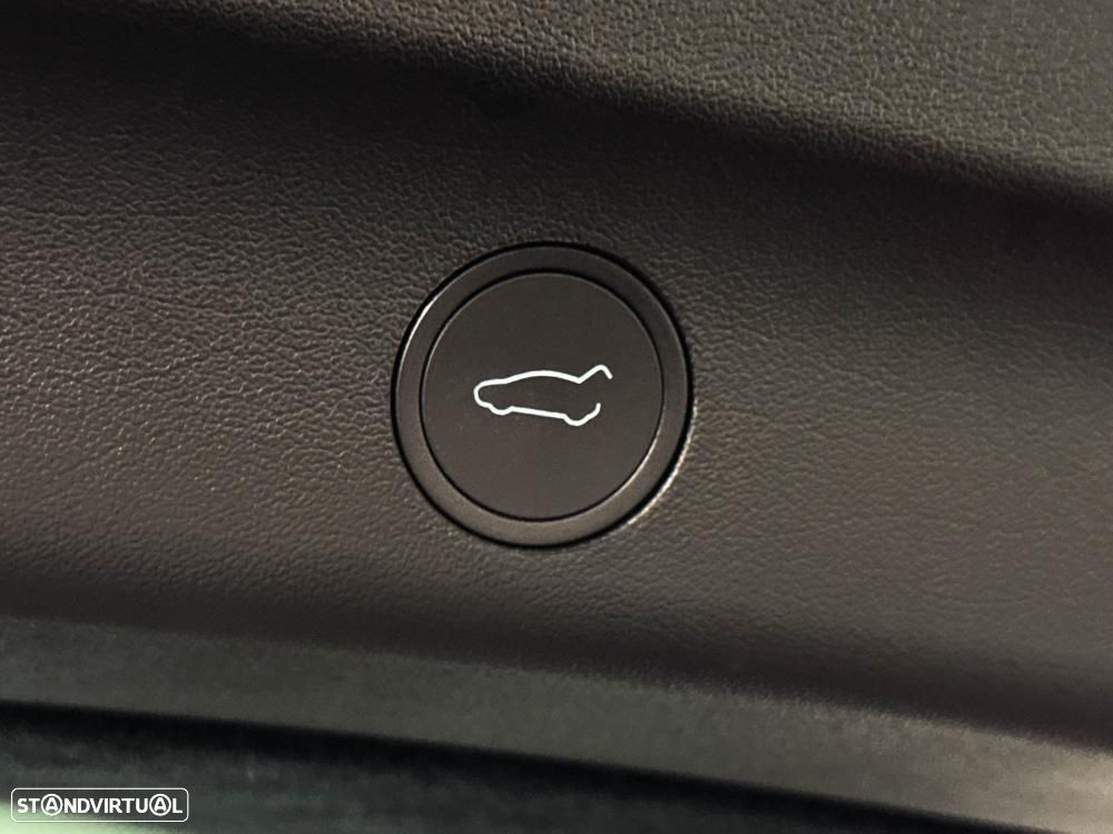 Tesla Model Y Performance Dual Motor AWD - 56