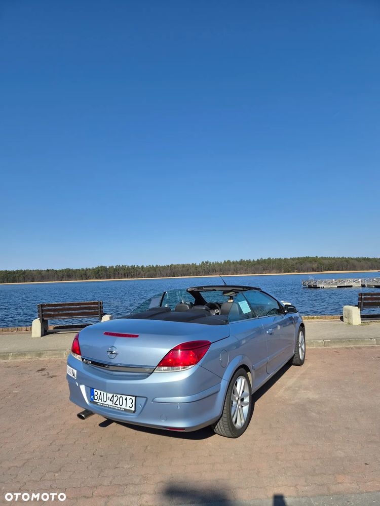 Opel Astra 1.8 Cosmo - 3