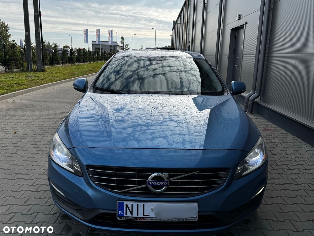 Volvo S60 2014 photo 2