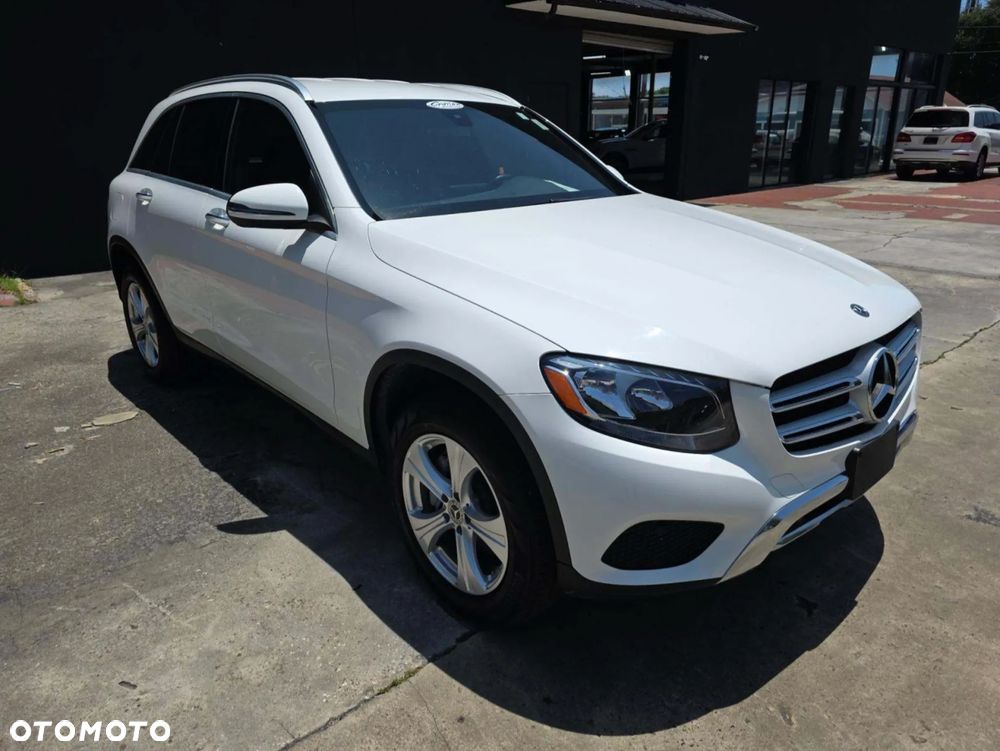 Mercedes-Benz GLC - 4