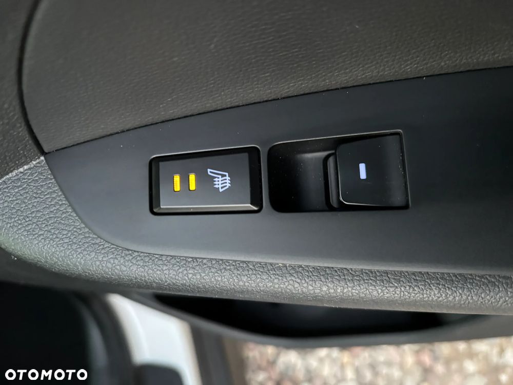 Hyundai Tucson 2.0 CRDI BlueDrive Comfort 2WD - 7