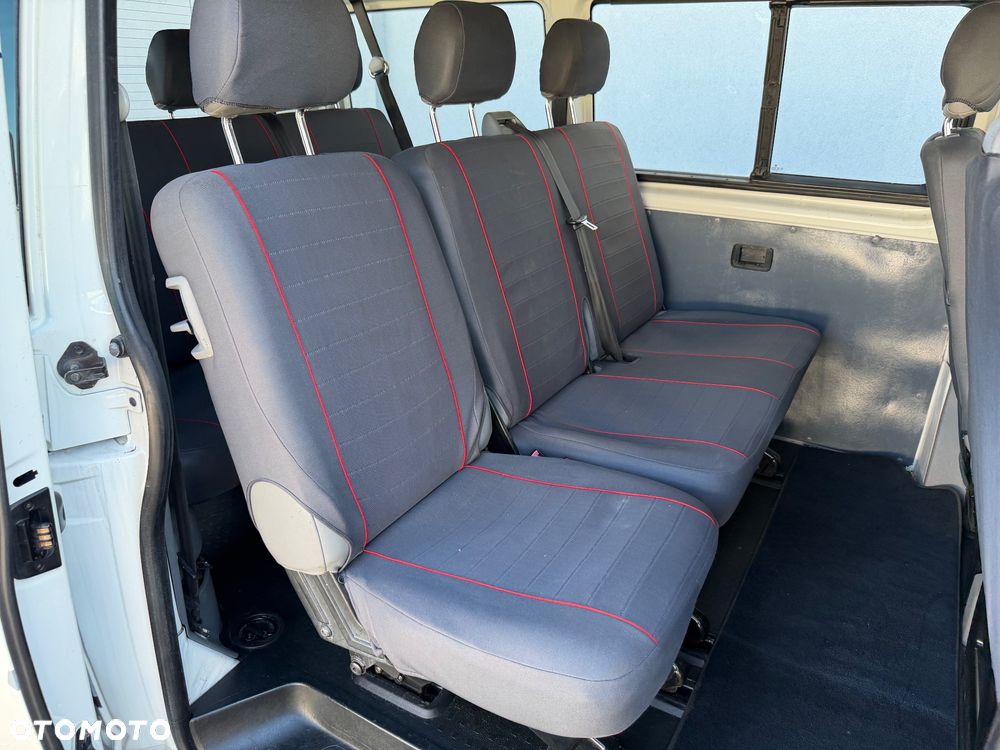 Volkswagen Transporter Standard - 26