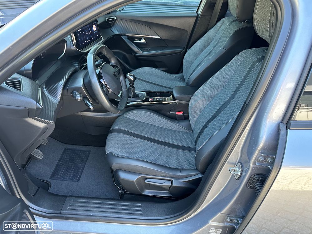 Peugeot 2008 1.2 PureTech Allure - 7