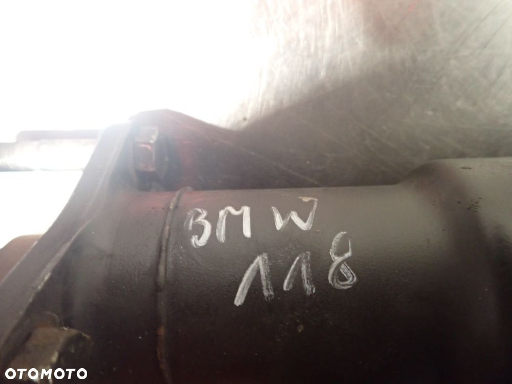 WAŁ NAPĘDOWY BMW E87 118D 2.0 756795903 - 2
