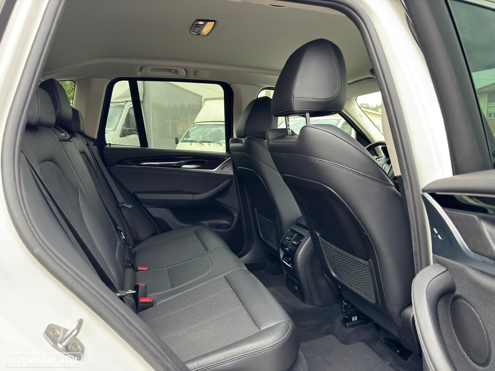 BMW X3 20 d xDrive Line Luxury - 13