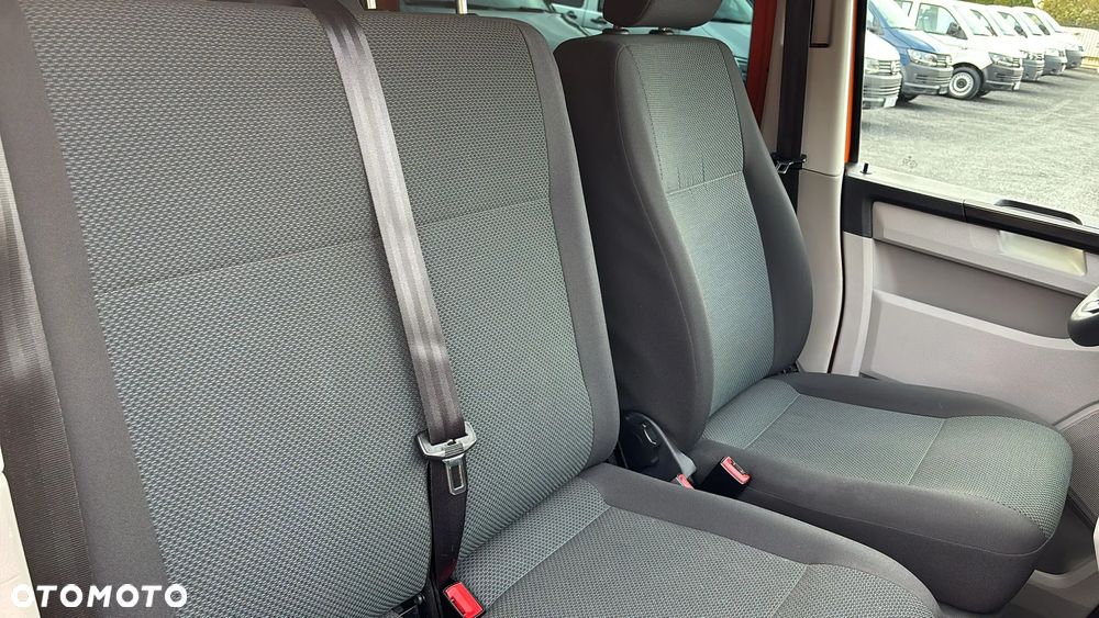 Volkswagen Transporter - 21