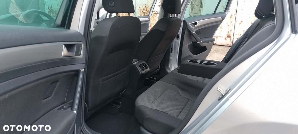 Volkswagen Golf 1.2 TSI BlueMotion Technology DSG Comfortline - 19
