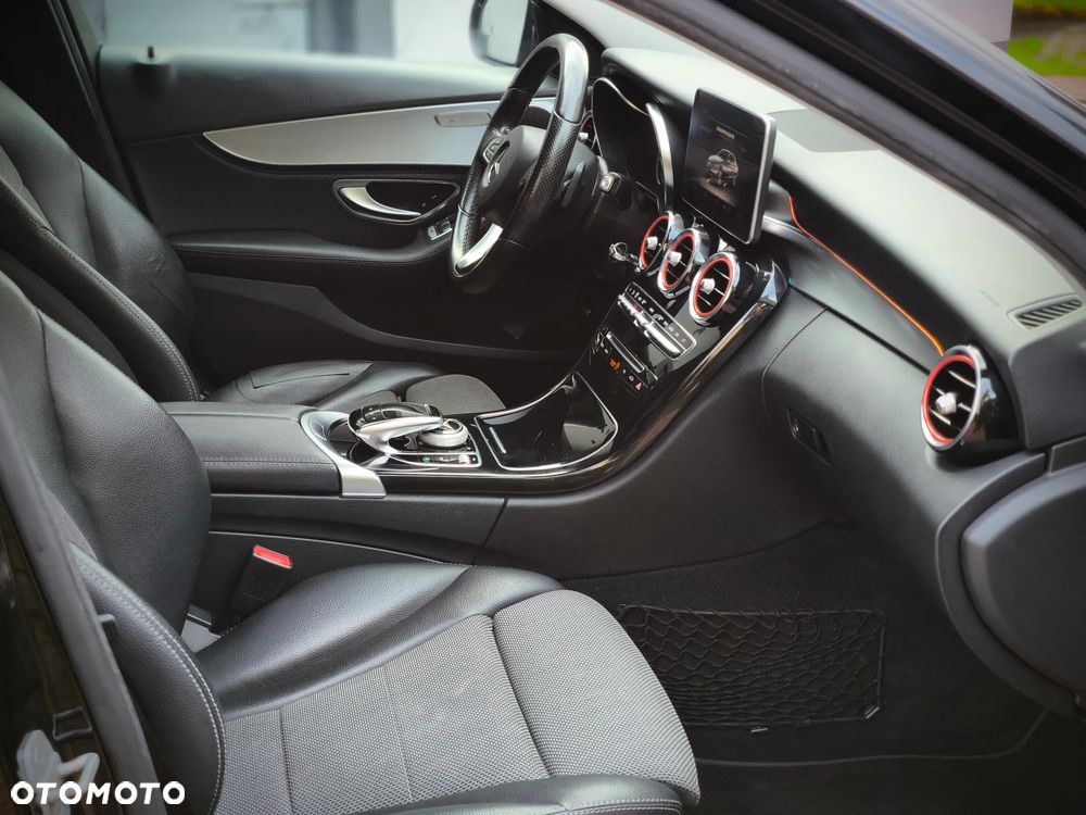 Mercedes-Benz Klasa C 200 9G-TRONIC Avantgarde - 15