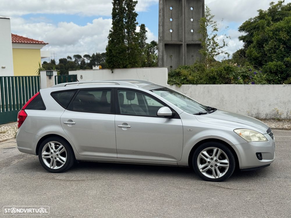 Kia Ceed SW 1.6 CRDi LX - 16