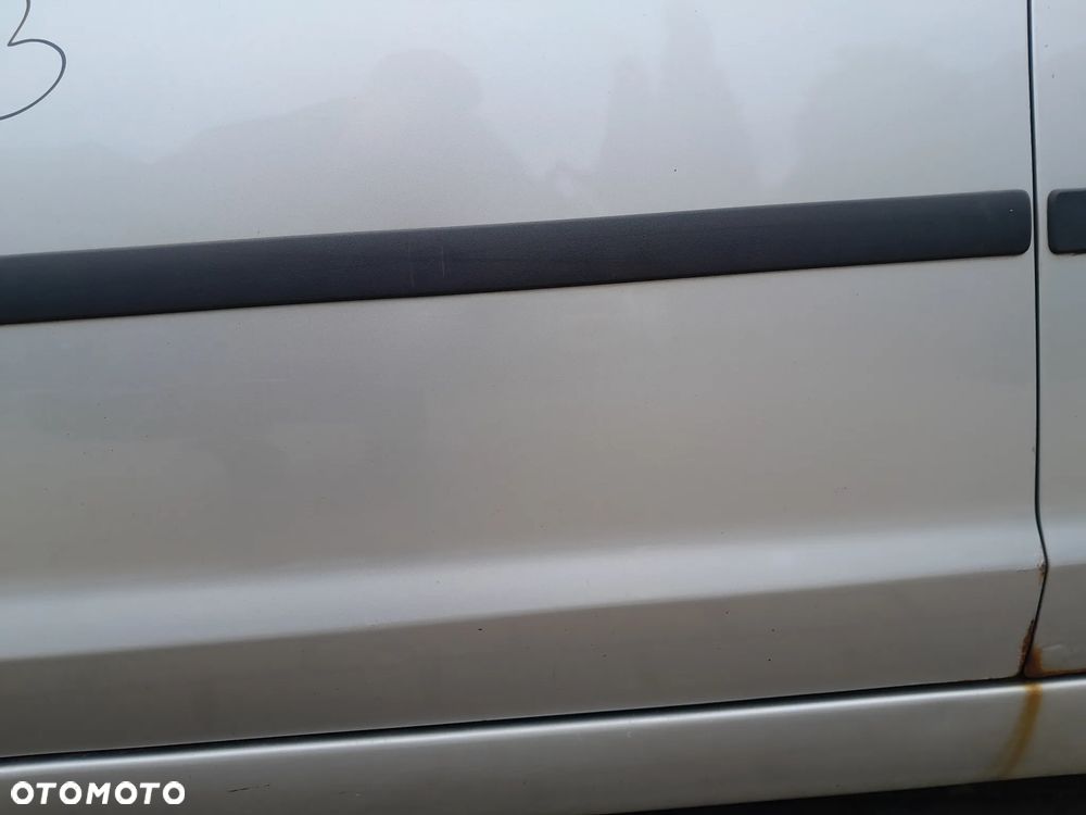FORD FOCUS MK2 DRZWI LEWE PRZEDNIE LEWY PRZÓD KOLOR: 03 - 5