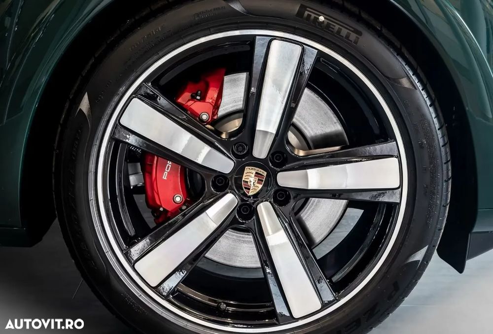 Porsche Cayenne Coupe GTS Tiptronic S - 14