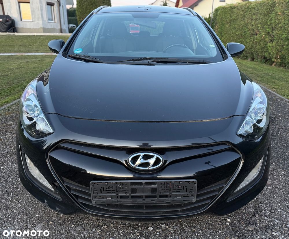 Hyundai i30 1.6 CRDi BlueDrive Classic + - 8