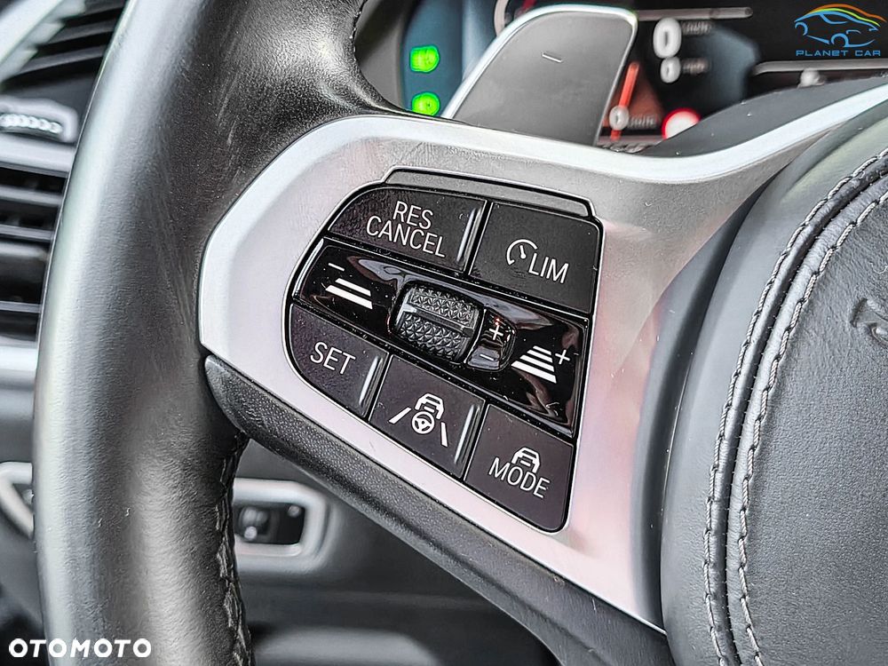 BMW X6 xDrive40d - 34