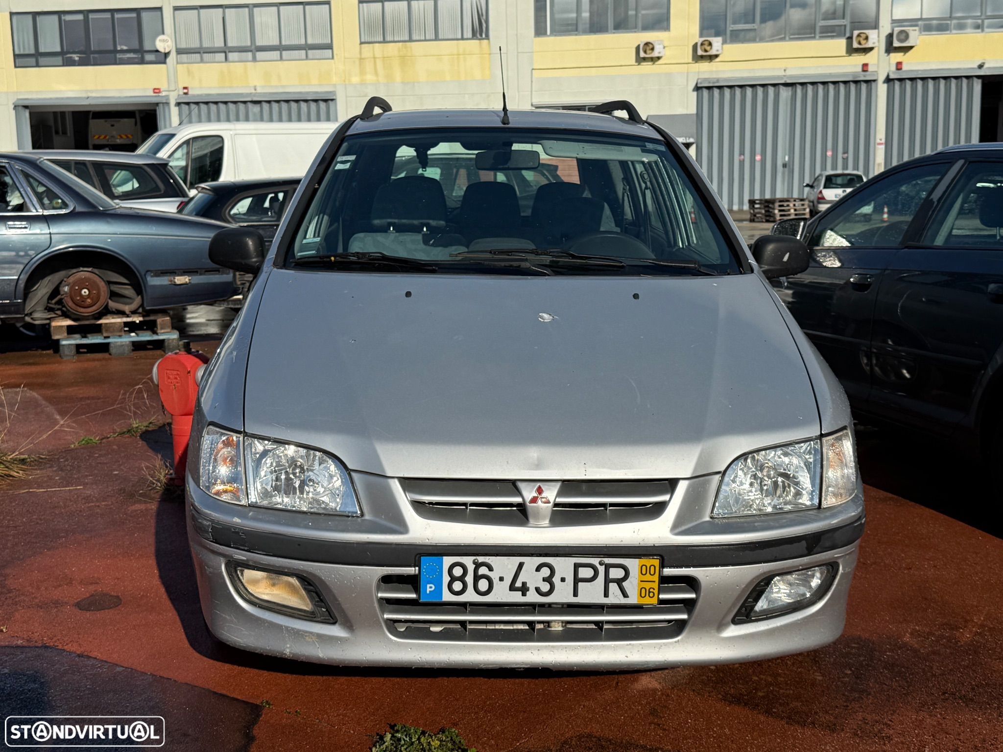 Mitsubishi Space Star 2001 gasolina para peças - 1