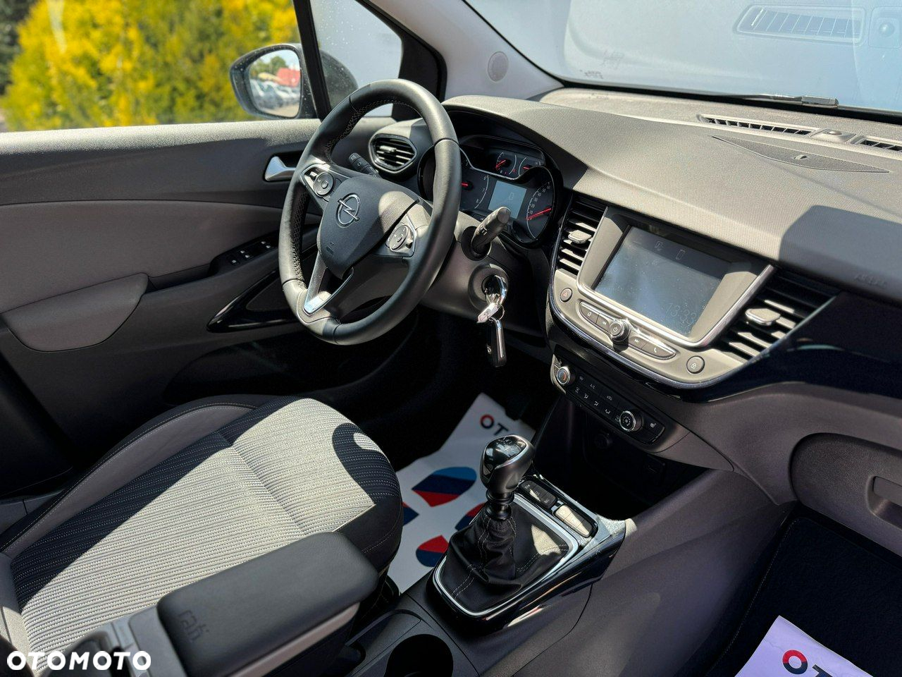 Opel Crossland X - 25