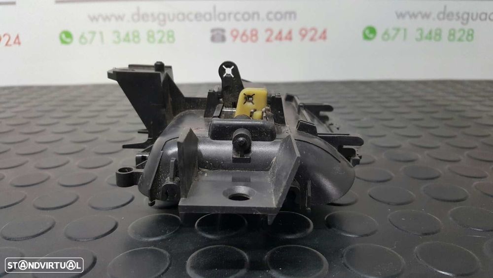 PUXADOR DA PORTA DESLIZANTE DIREITA FIAT ULYSSE (179) 2.2 JTD DYNAMIC - 2