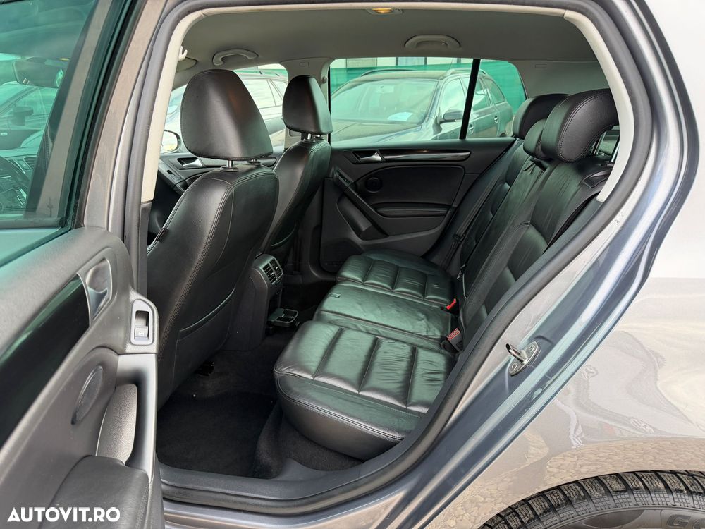 Volkswagen Golf 1.4 TSI BlueMotion Technology DSG Highline - 8