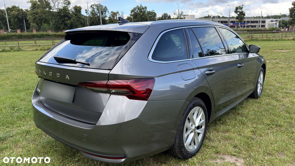 Skoda Octavia 1.5 TSI Selection - 3