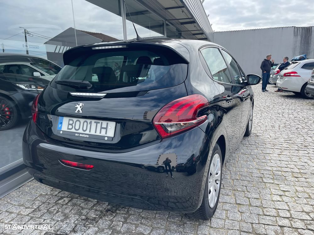 Peugeot 208 1.2 PureTech Active - 8