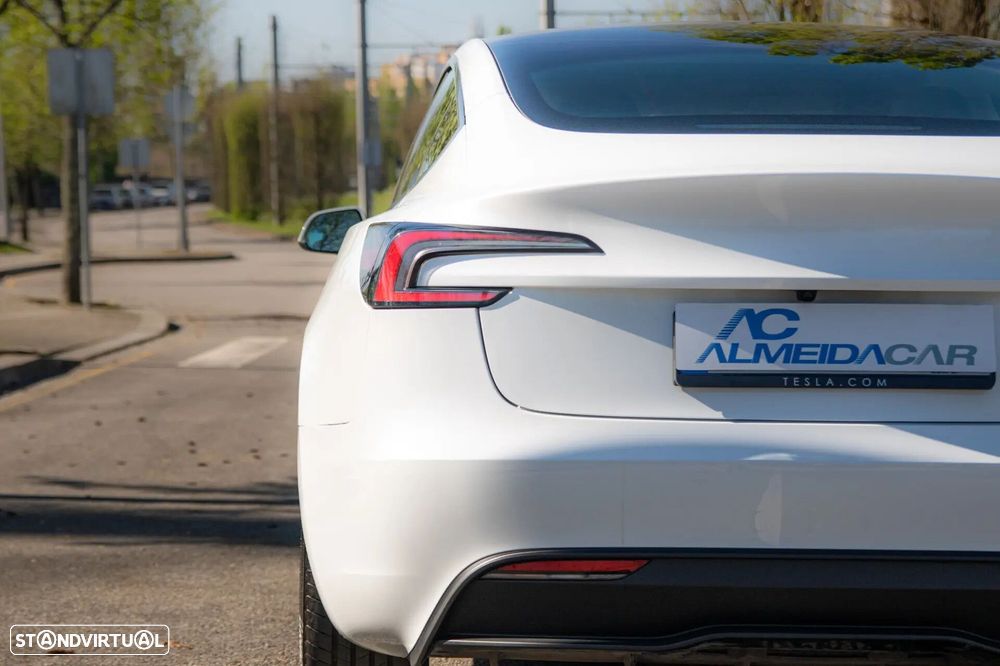 Tesla Model 3 Tração Traseira Premium - 37