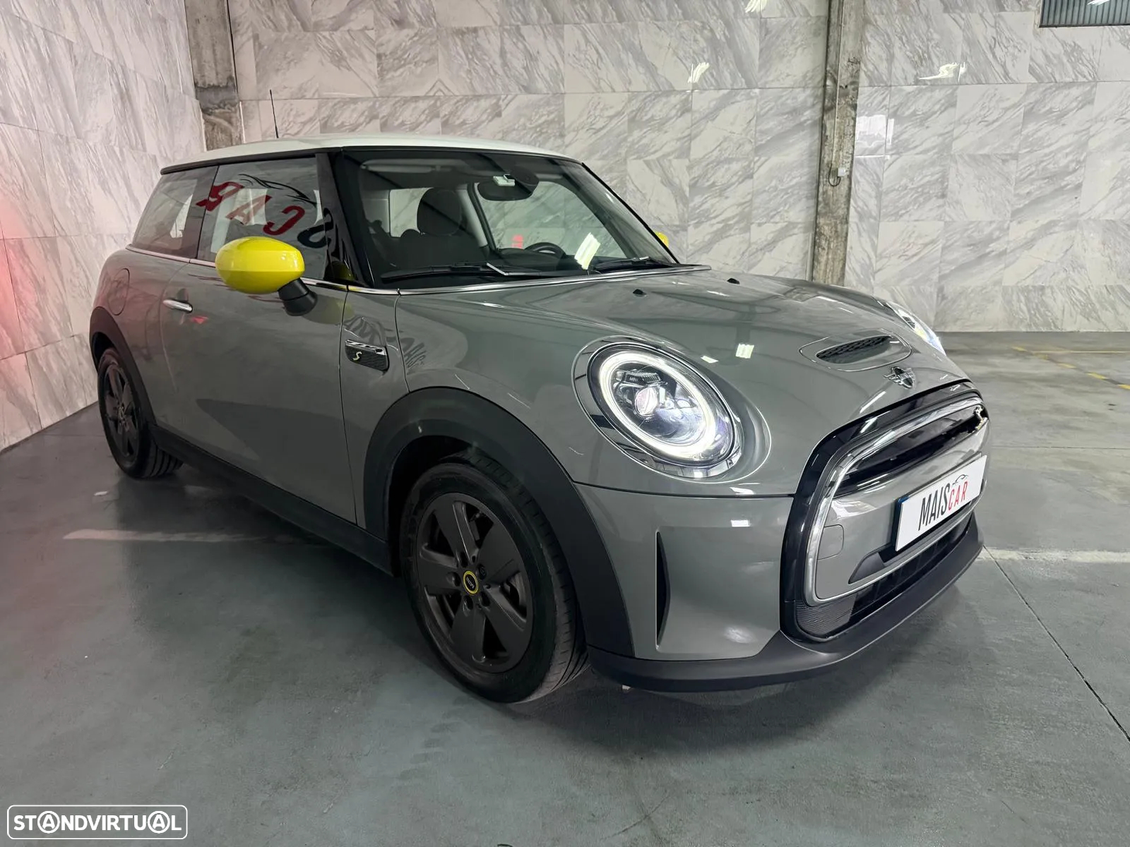 MINI 3 Portas Cooper SE Camden Edition - 2