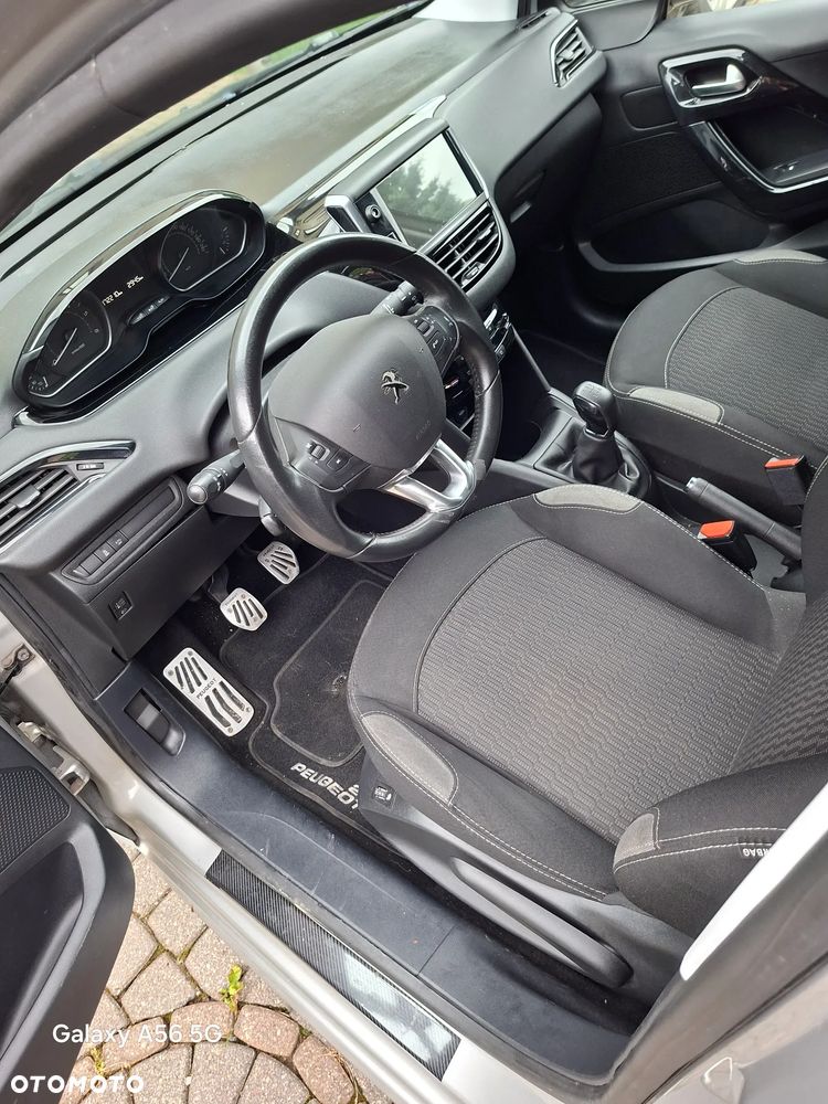 Peugeot 208 1.6 e-HDi Allure STT - 5