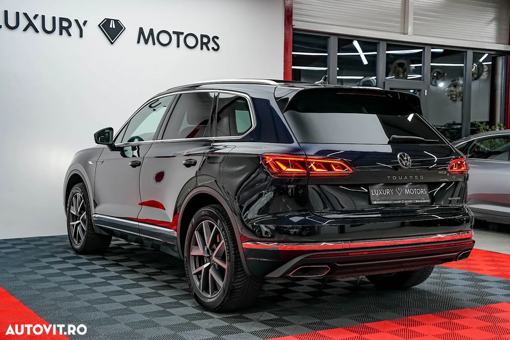 Volkswagen Touareg 3.0 V6 e-Hybrid 4Motion Aut. Elegance - 8