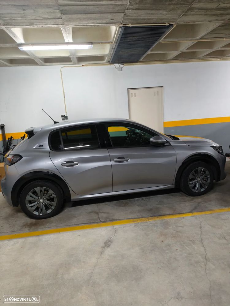 Peugeot e-208 50 kWh Allure Pack - 1