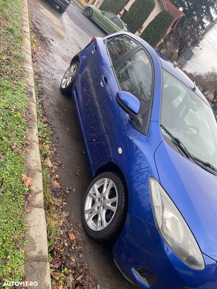 Mazda 2 1.3i TE Plus - 11
