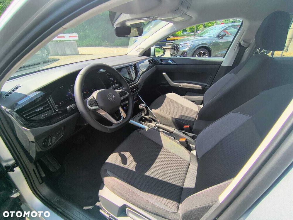 Volkswagen Polo - 15