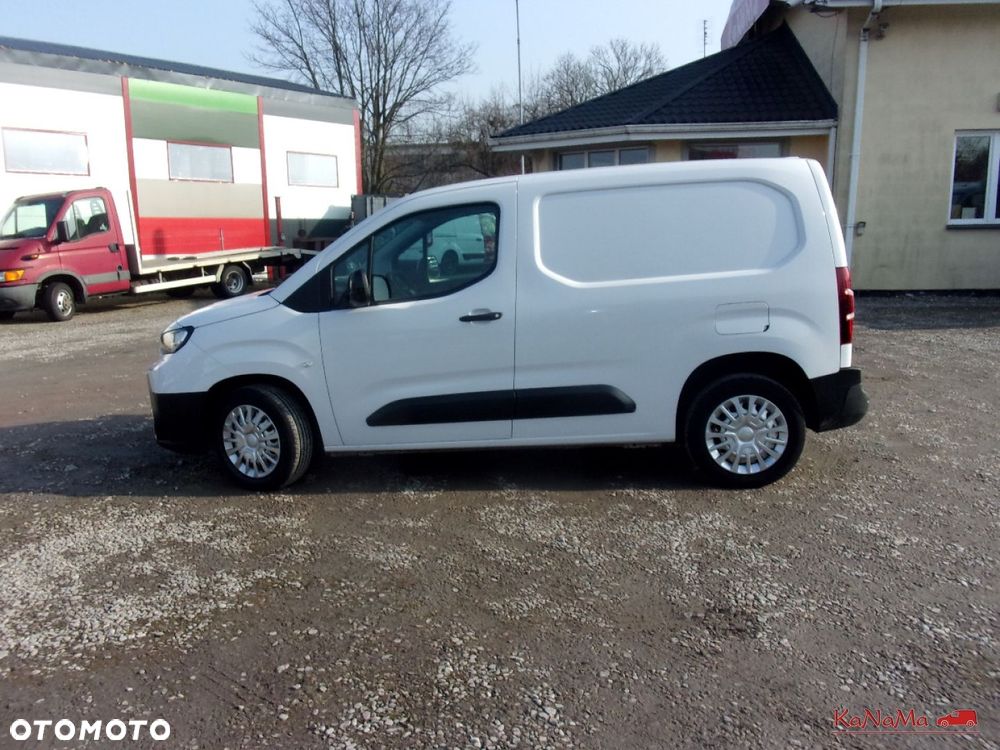 Toyota Proace City - 9