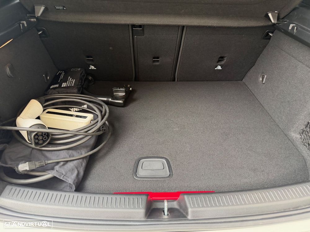 Mercedes-Benz A 250 e 8G-DCT Advanced Progressive - 25