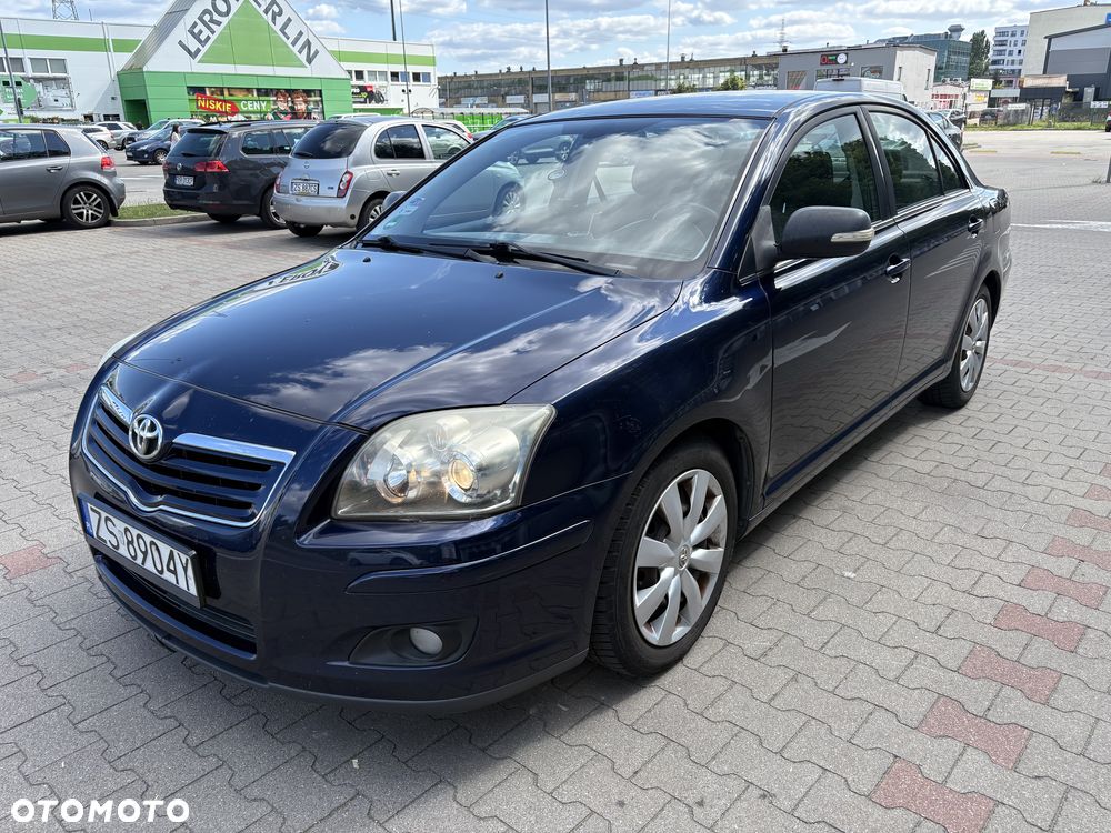 Toyota Avensis 1.8 VVT-i Sol - 3