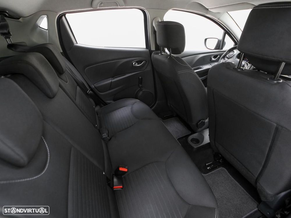 Renault Clio 1.5 dCi Limited - 12