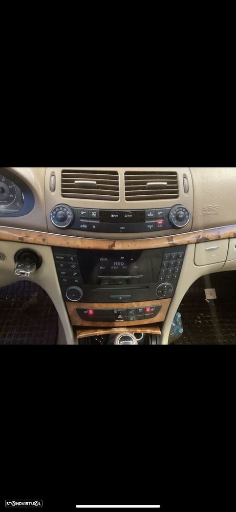 Mercedes-Benz E 200 CDI Auto Elegance - 14