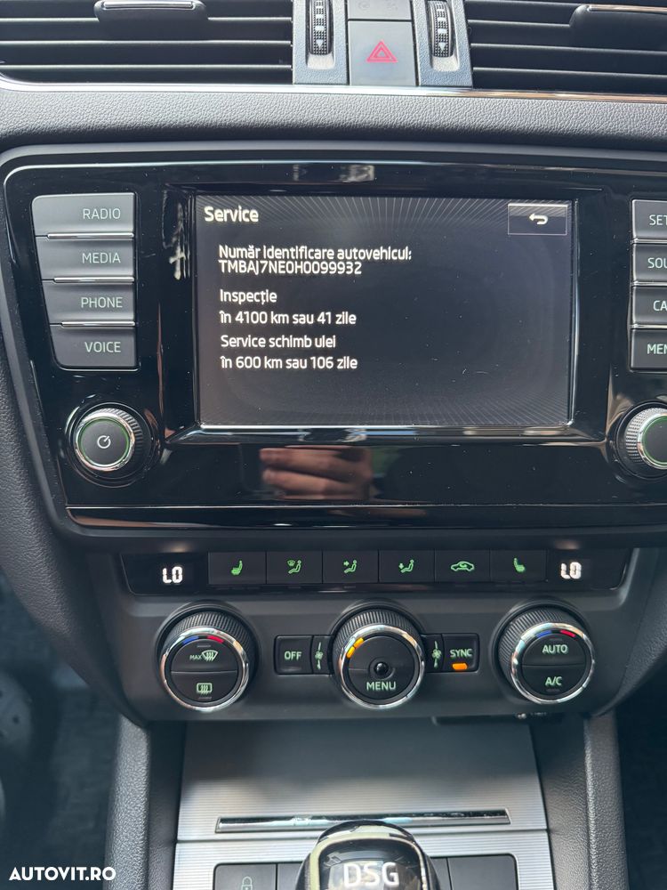 Skoda Octavia 2.0 TDI DSG Style - 11